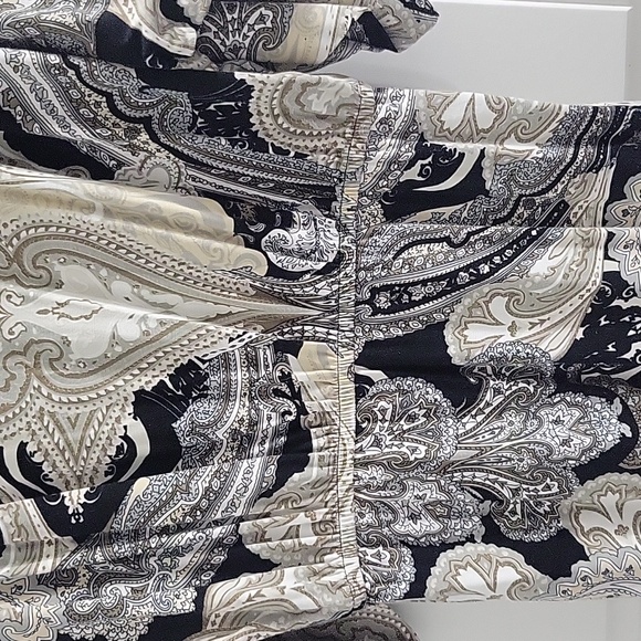 VENUS Paisley Dress Size XS - Picture 7 of 8